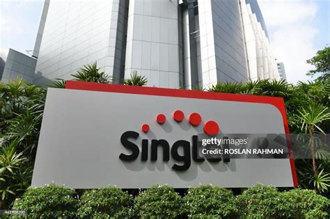 who owns singtel|SINGAPORE TELECOMMUNICATIONS LIMITED.